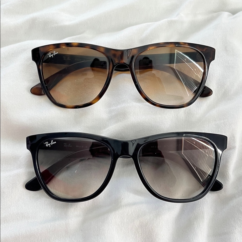 2 Pair of Ray Ban Sunglasses